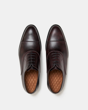 Richard - Museum Oxblood - City